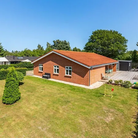 Nyaraló Kerttuli - 540m From The Sea By Interhome Bøtø By